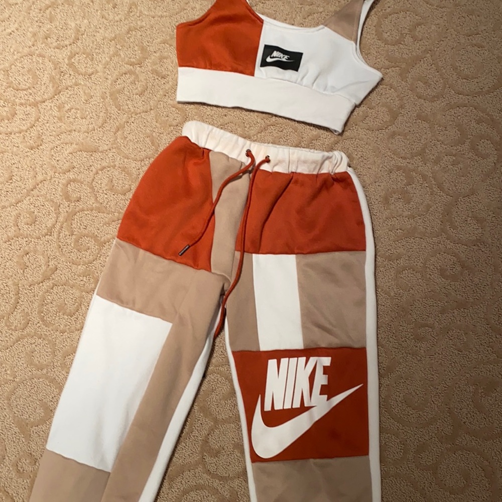 Nike matching sweat set warmed tone patchwork